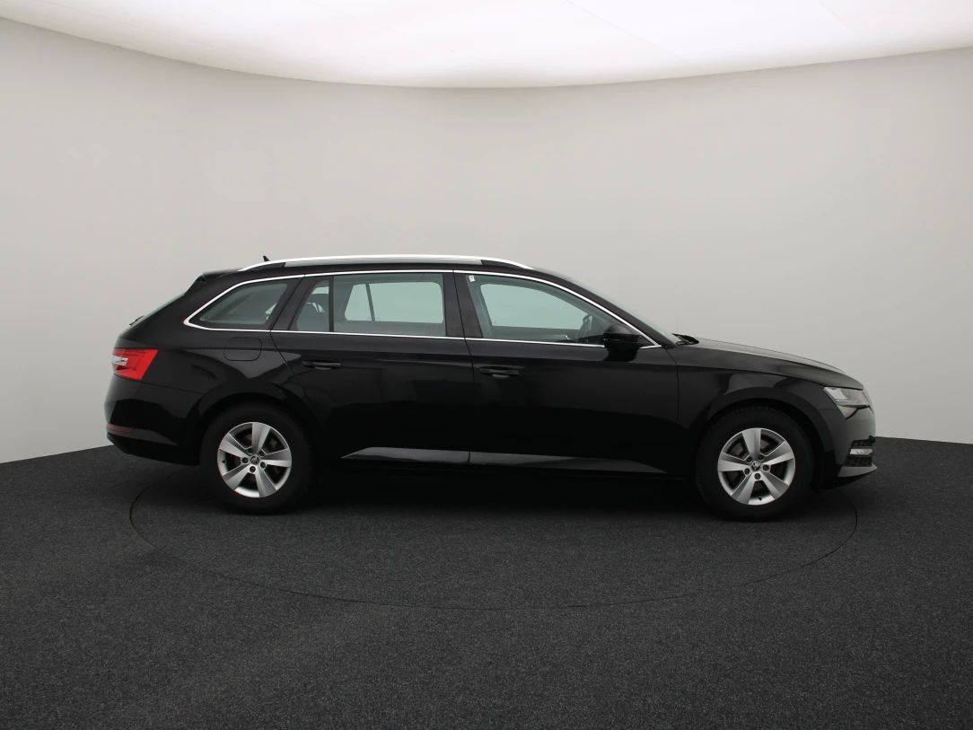 Skoda Superb | 8