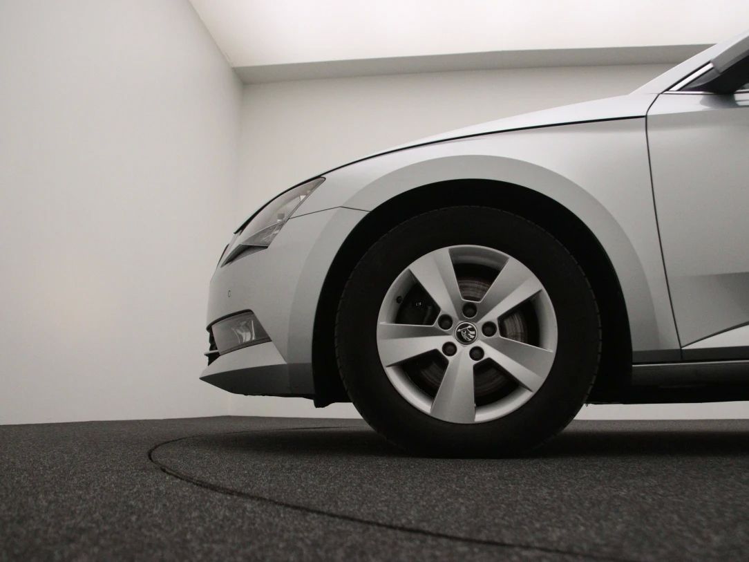 Skoda Superb | 27
