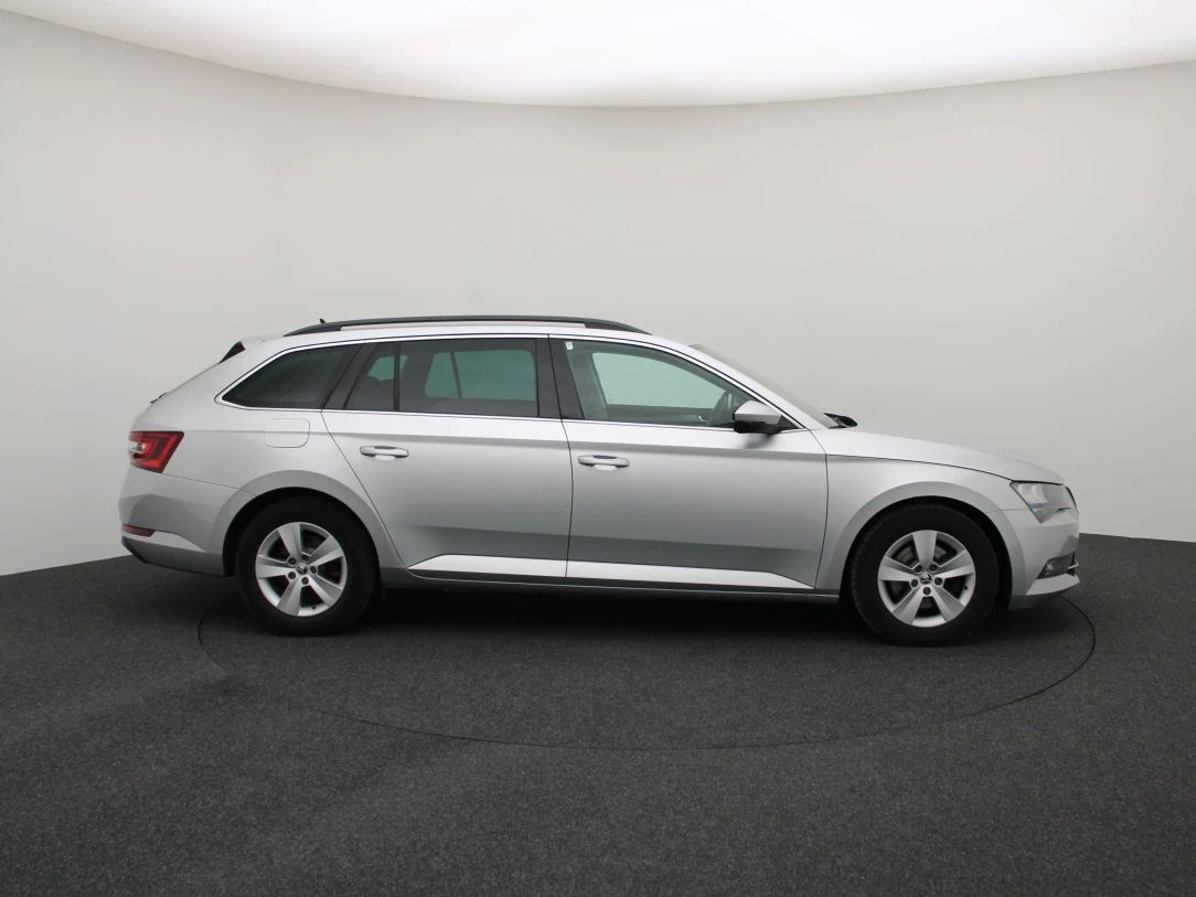 Skoda Superb | 8