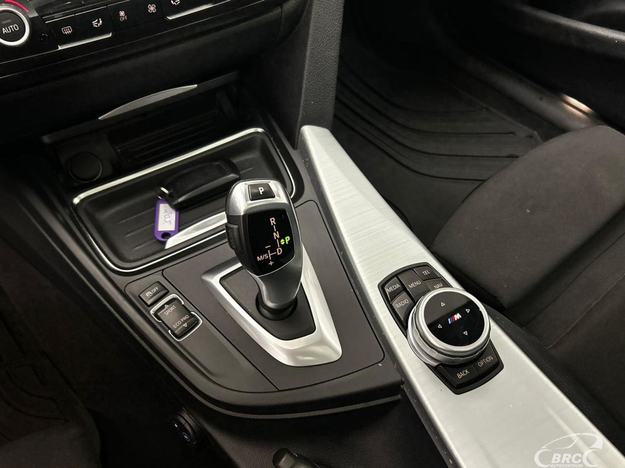 BMW 320 | 19