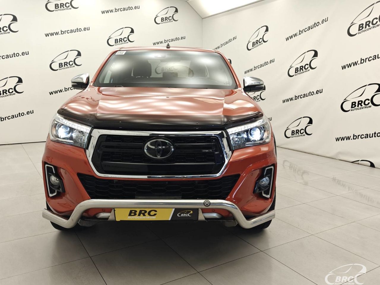 Toyota Hilux | 28