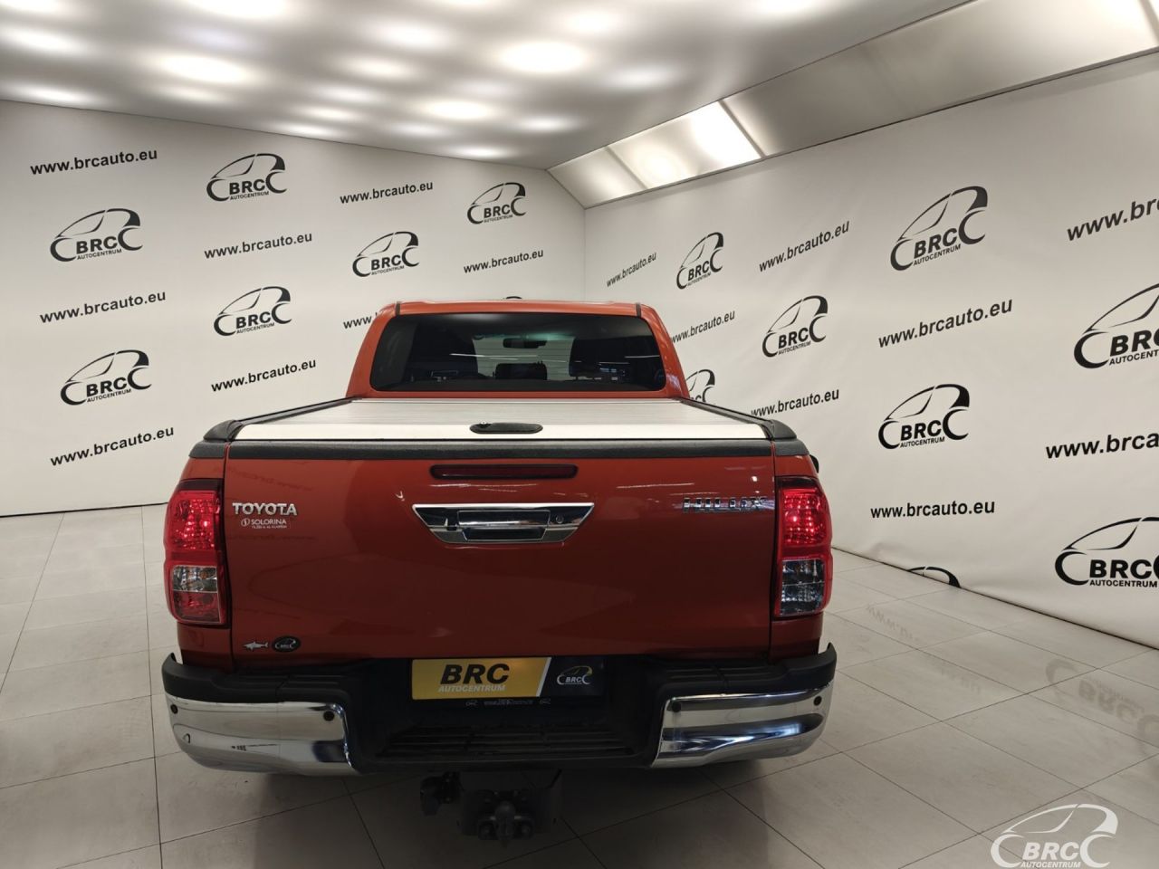 Toyota Hilux | 24