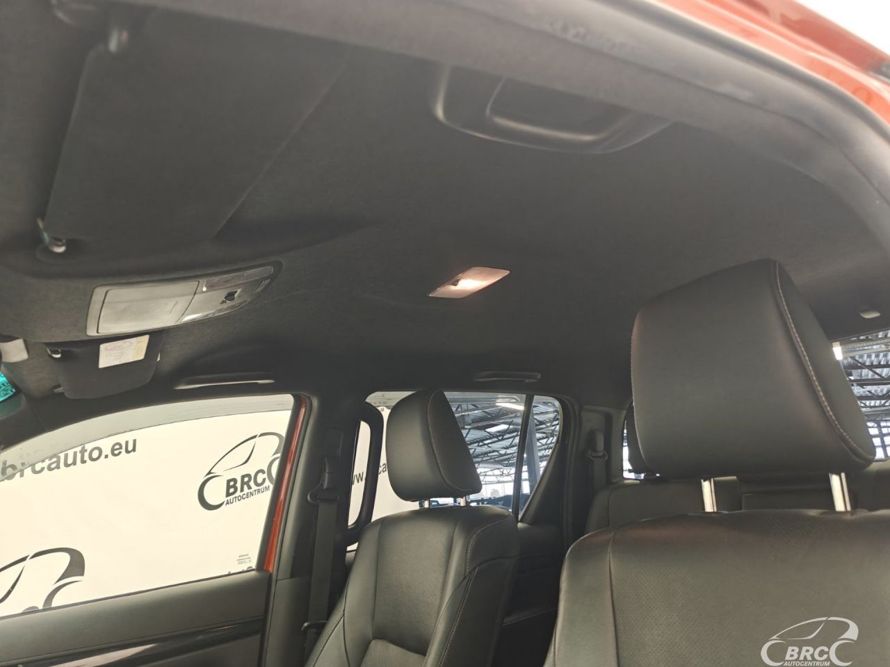 Toyota Hilux | 22