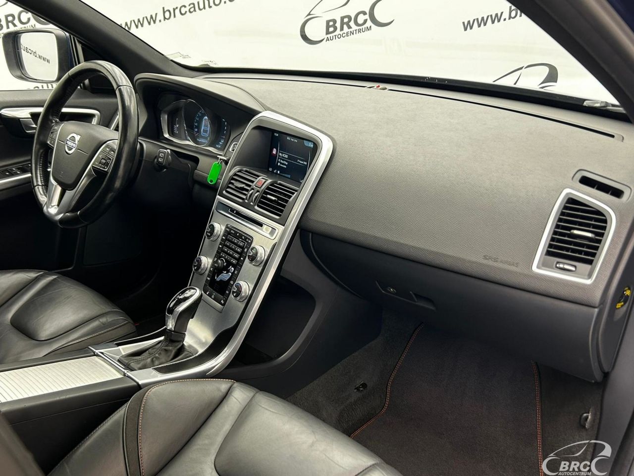 Volvo XC60 | 6