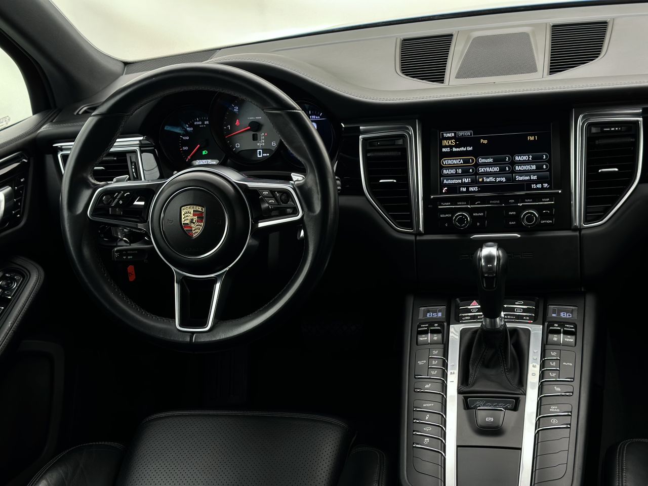 Porsche Macan | 13