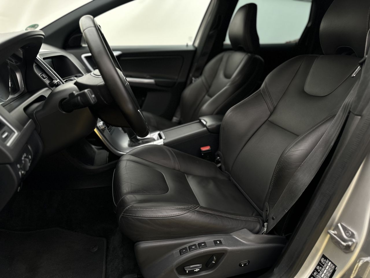 Volvo XC60 | 8