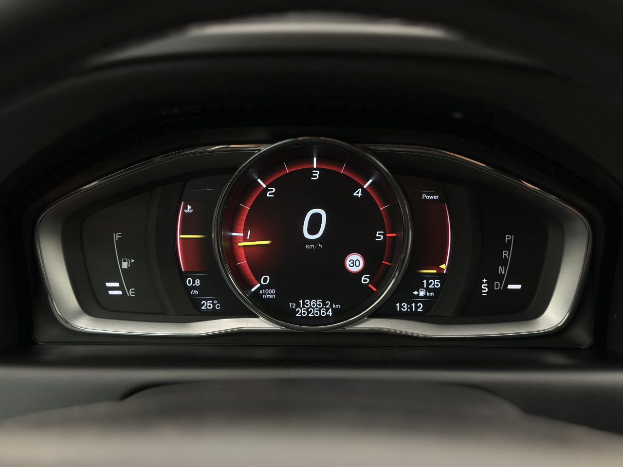 Volvo XC60 | 24