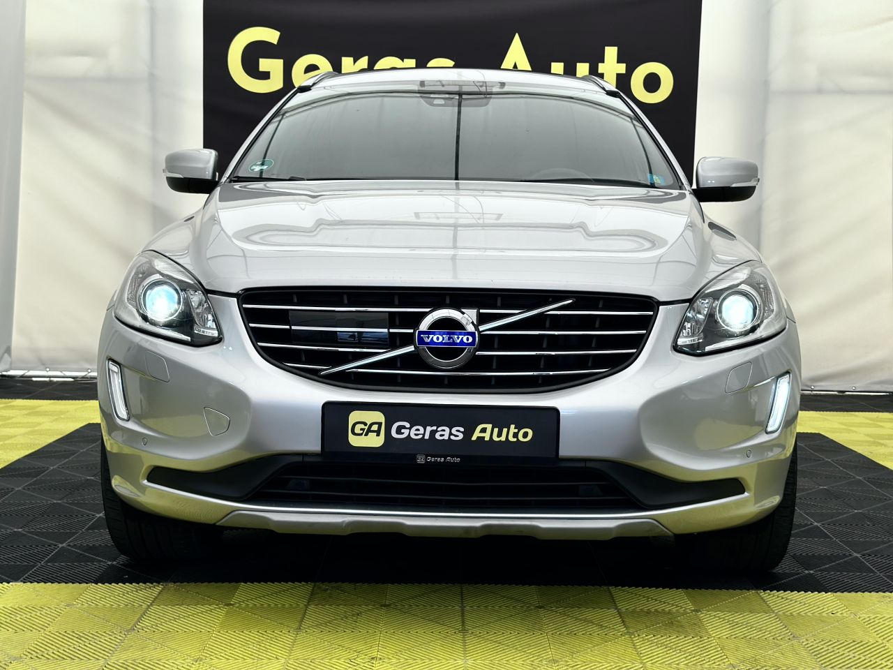 Volvo XC60 | 1