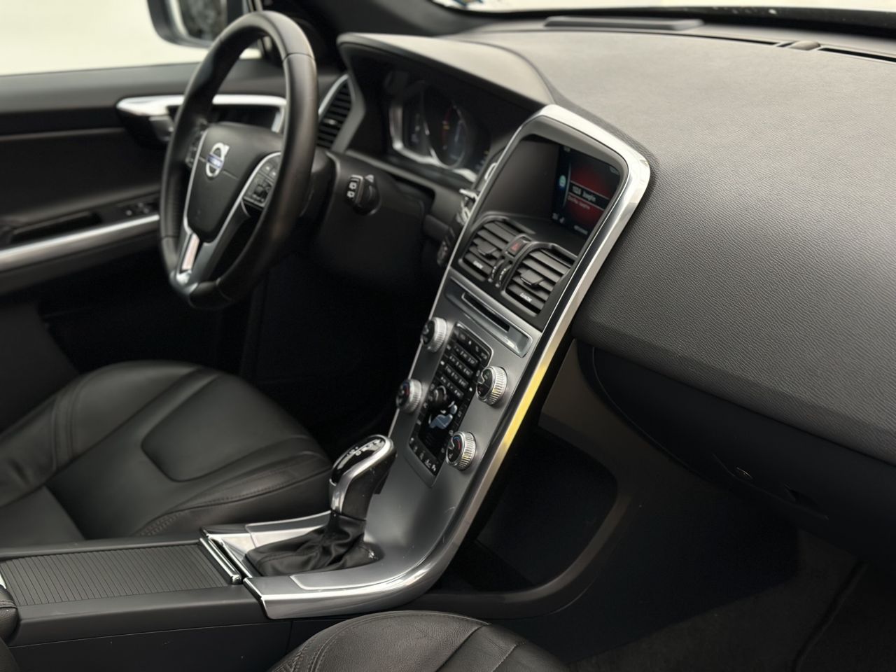 Volvo XC60 | 13