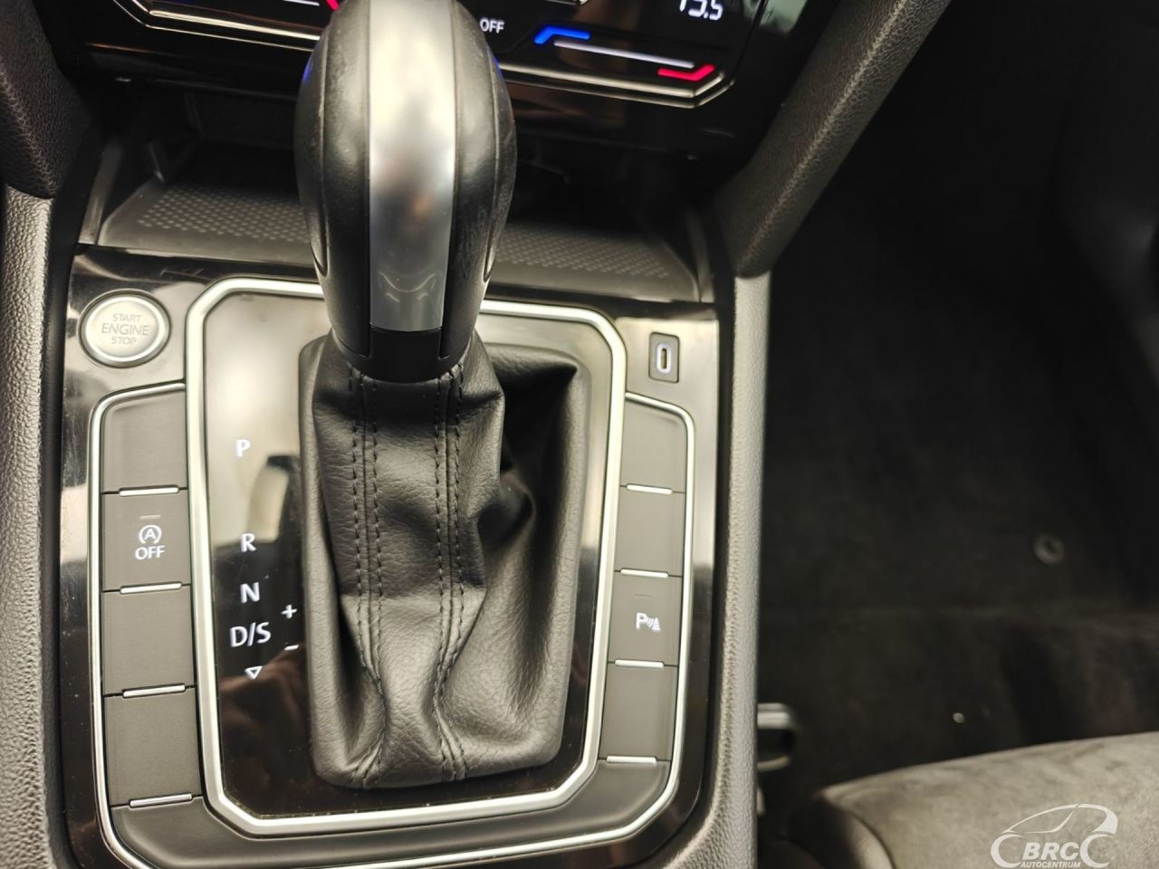 Volkswagen Passat | 11