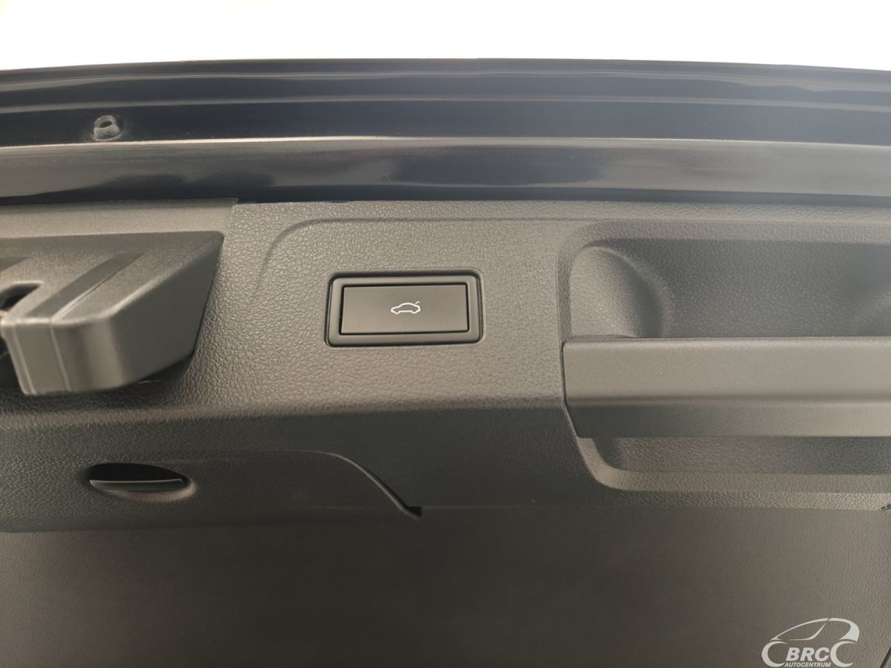 Volkswagen Passat | 22