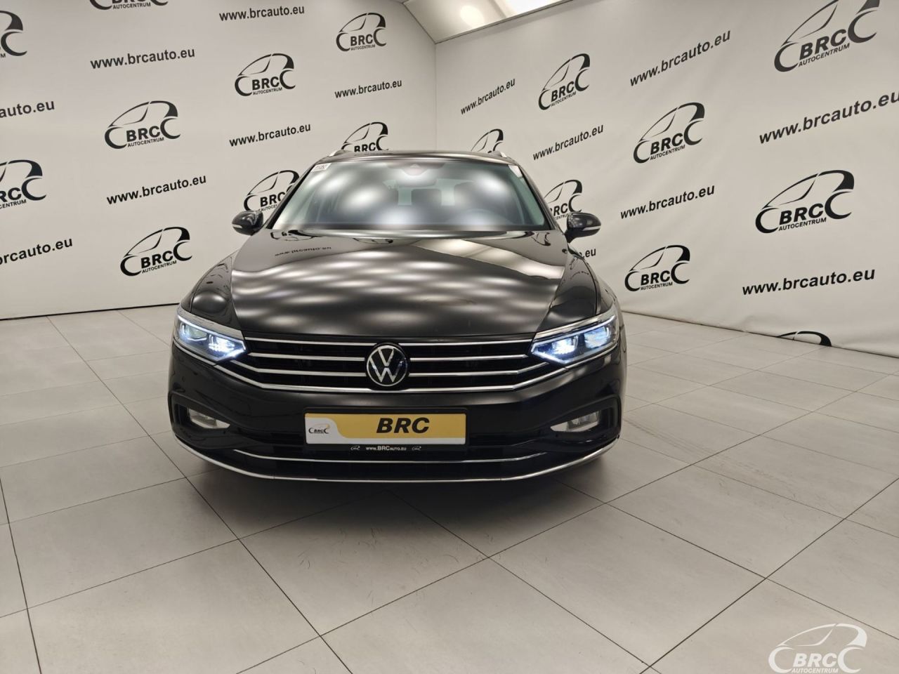 Volkswagen Passat | 1