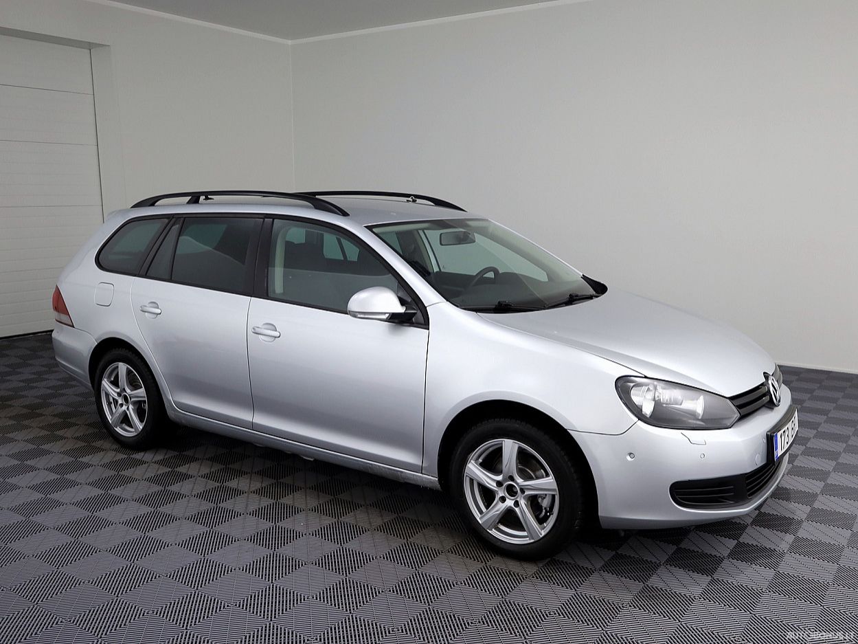 Volkswagen Golf, 1.2 l., universalas