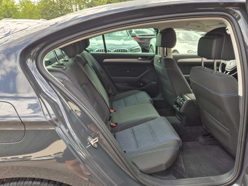 Volkswagen Passat | 5