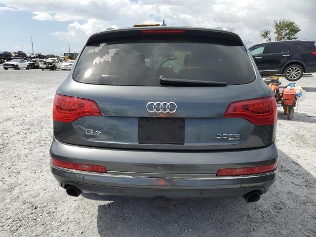 Audi Q7 | 4
