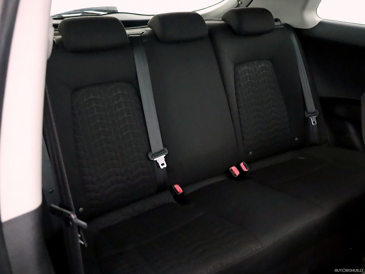 Kia Cee'd | 6