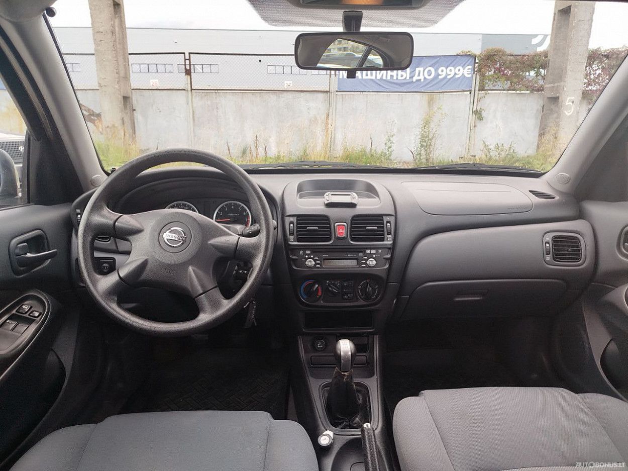 Nissan Almera | 4
