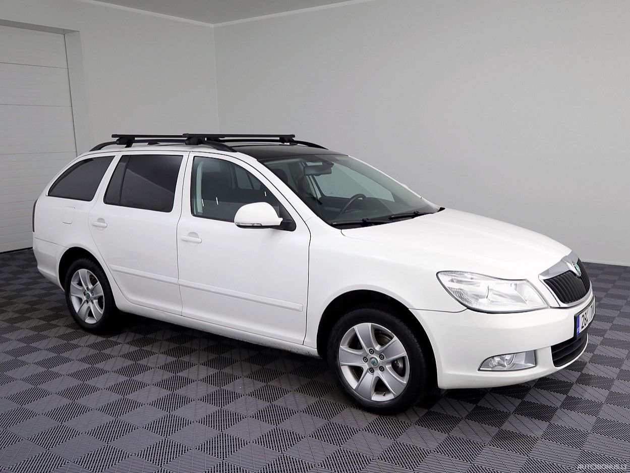 Skoda Octavia, 1.6 l., universalas