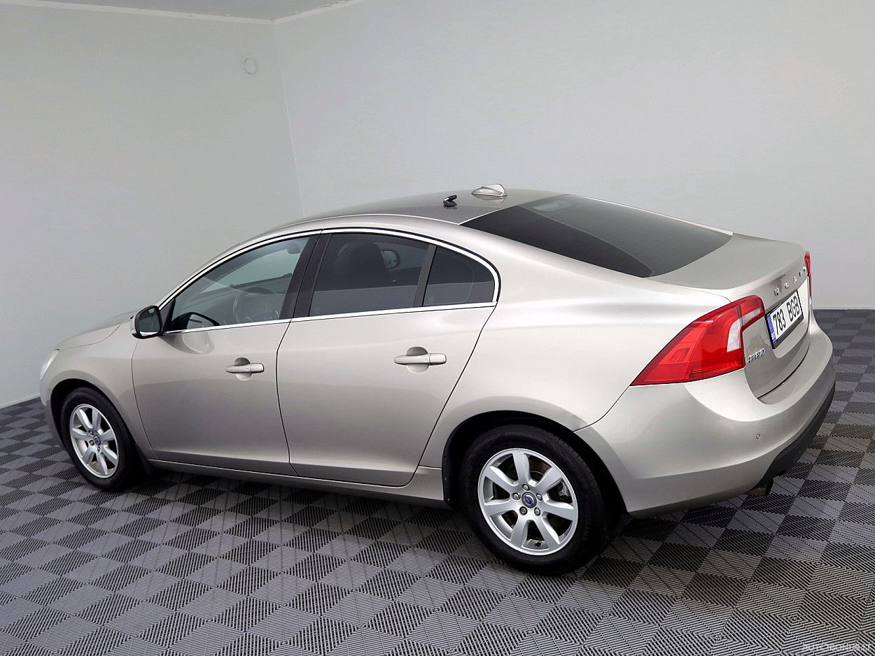 Volvo S60 | 3