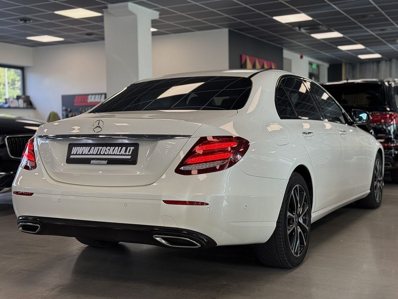 Mercedes-Benz E400 | 14