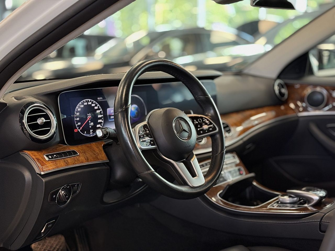Mercedes-Benz E400 | 15