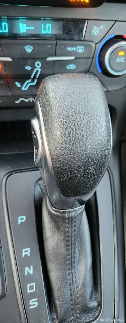 Ford Focus | 10