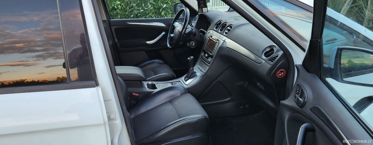 Ford S-MAX | 7