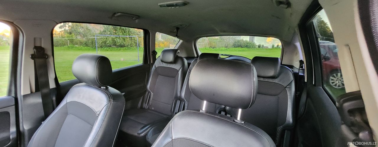 Ford S-MAX | 18