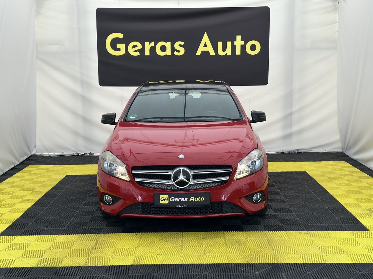 Mercedes-Benz A180 | 6