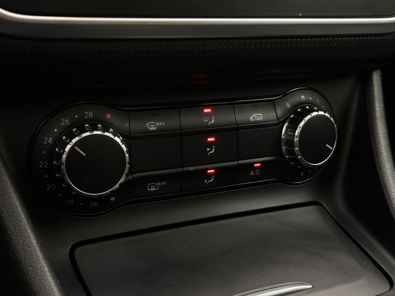 Mercedes-Benz A180 | 17