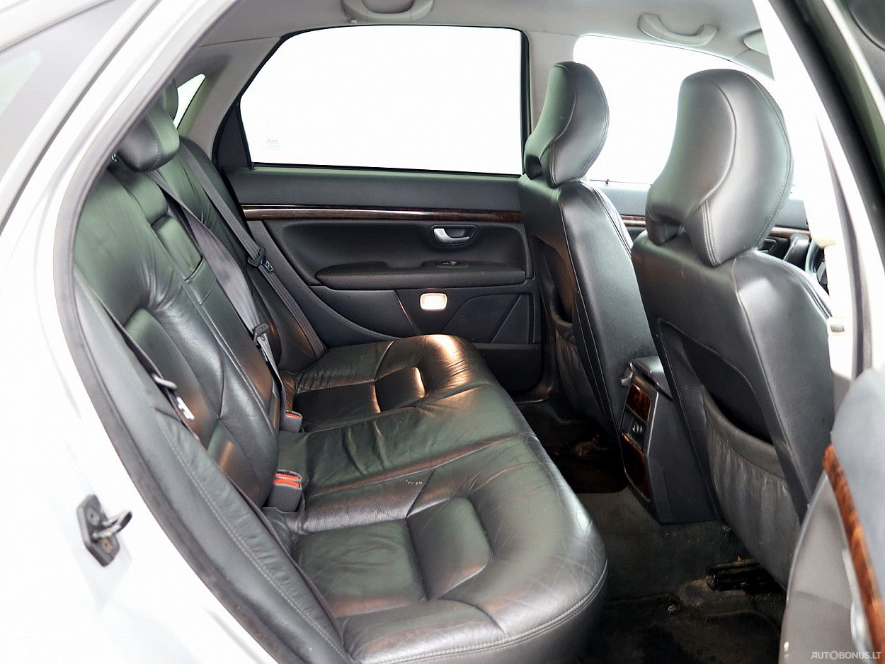 Volvo S80 | 6