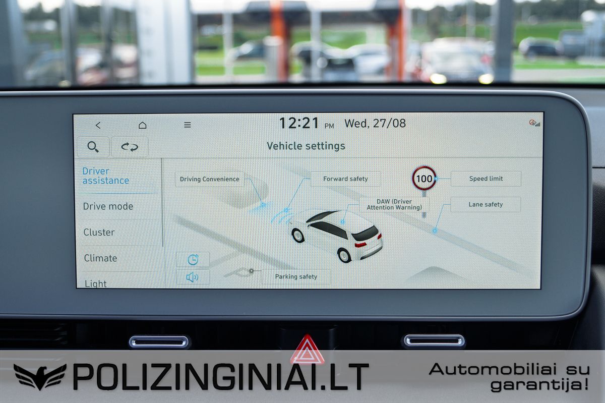 Hyundai IONIQ | 13