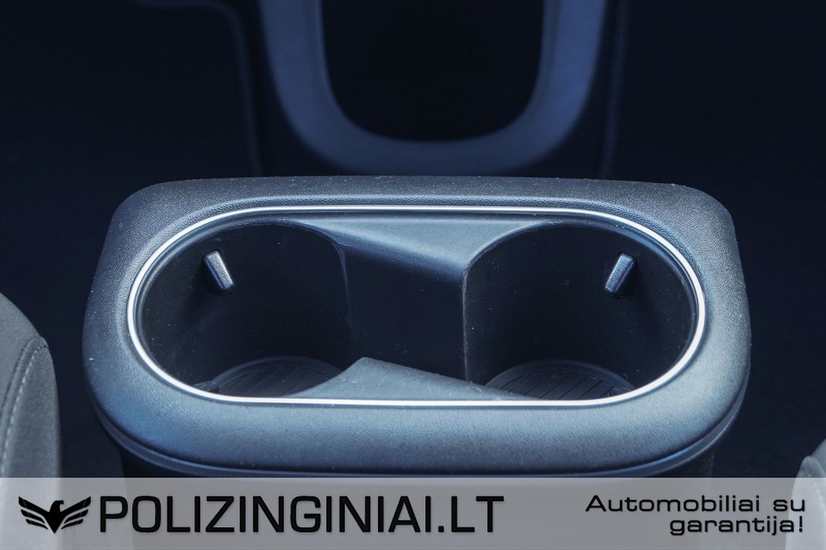 Hyundai IONIQ | 28