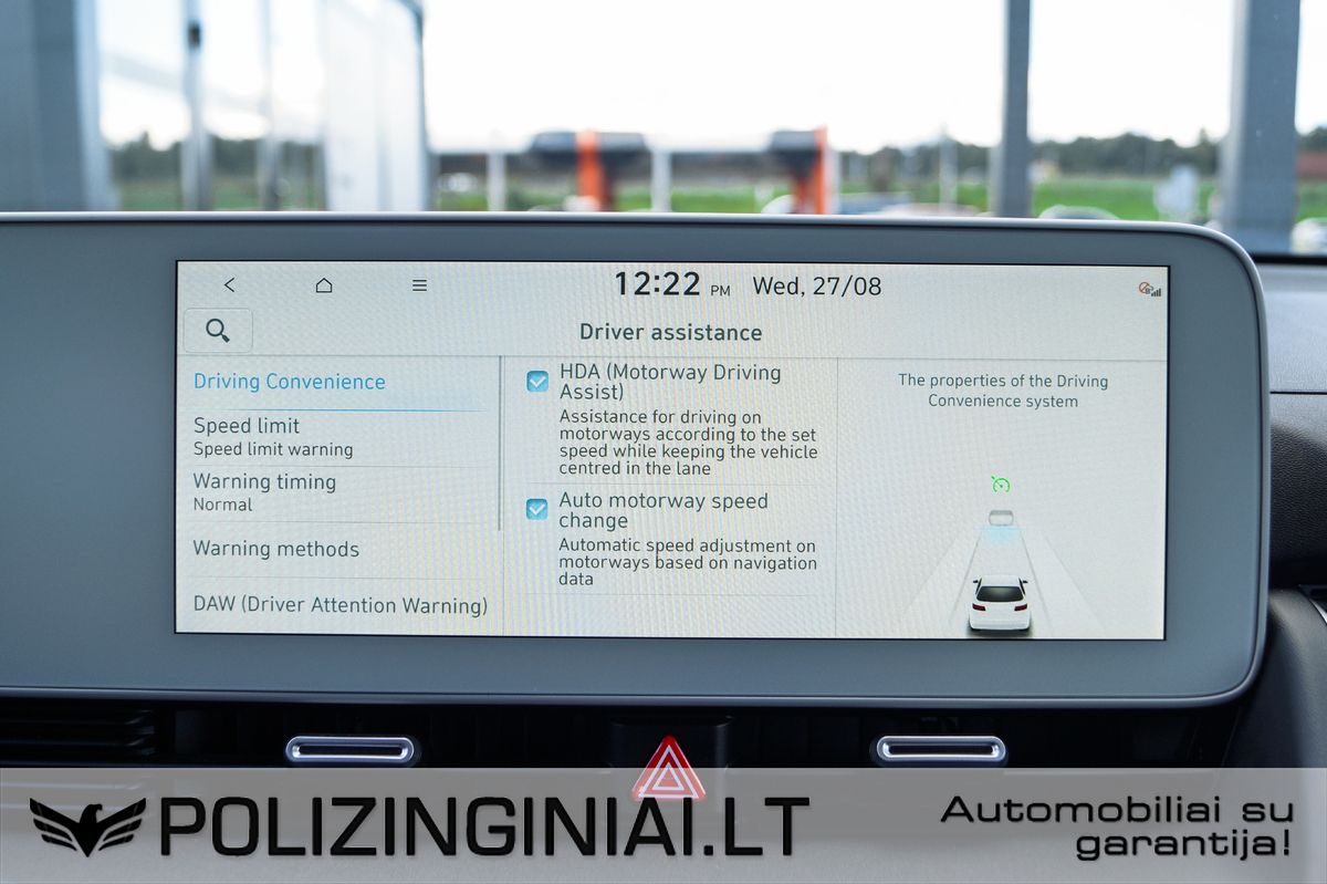 Hyundai IONIQ | 19