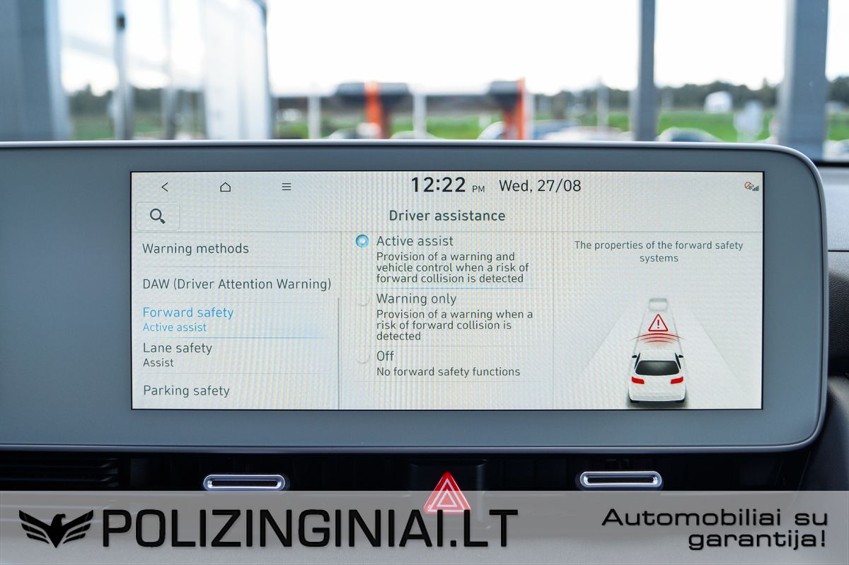 Hyundai IONIQ | 16