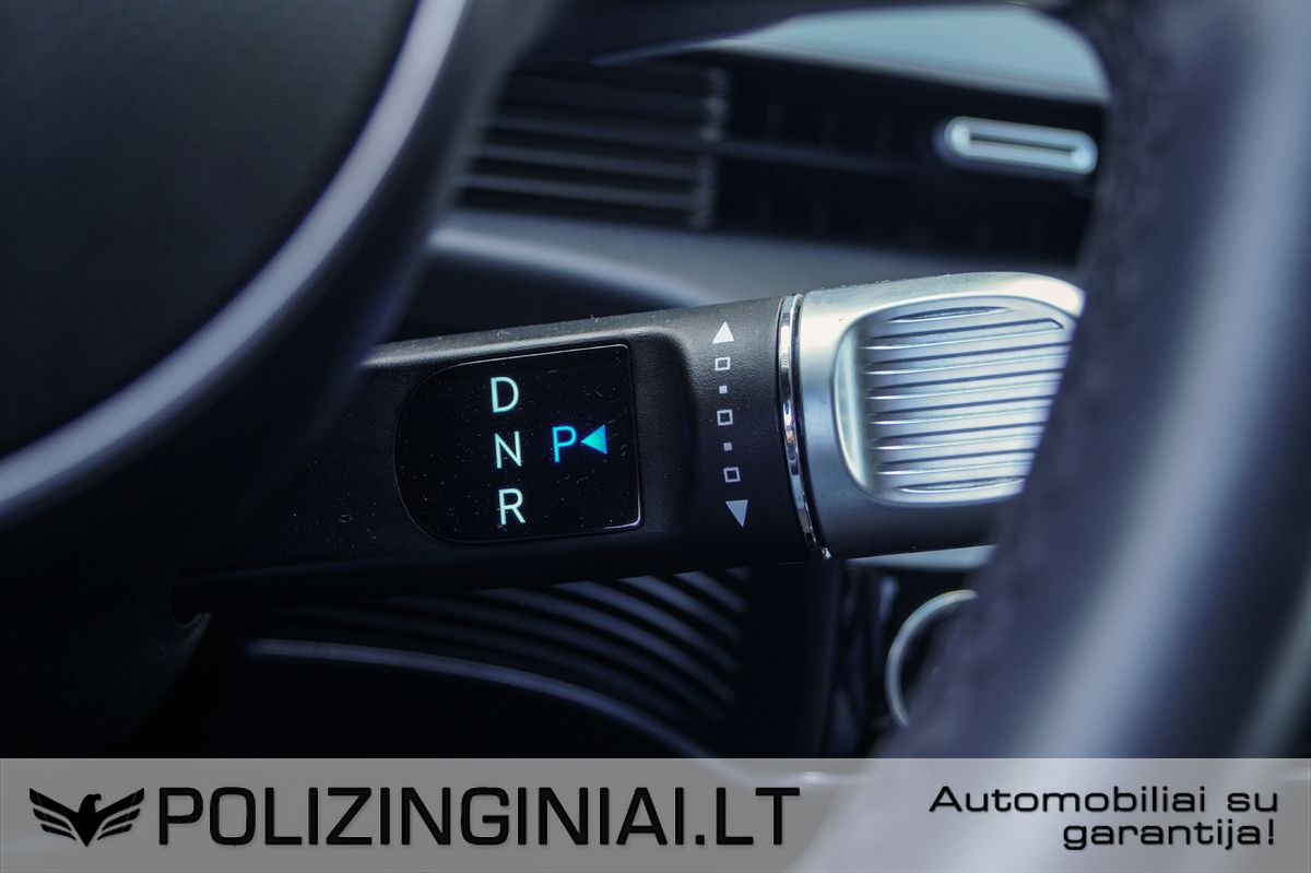 Hyundai IONIQ | 10