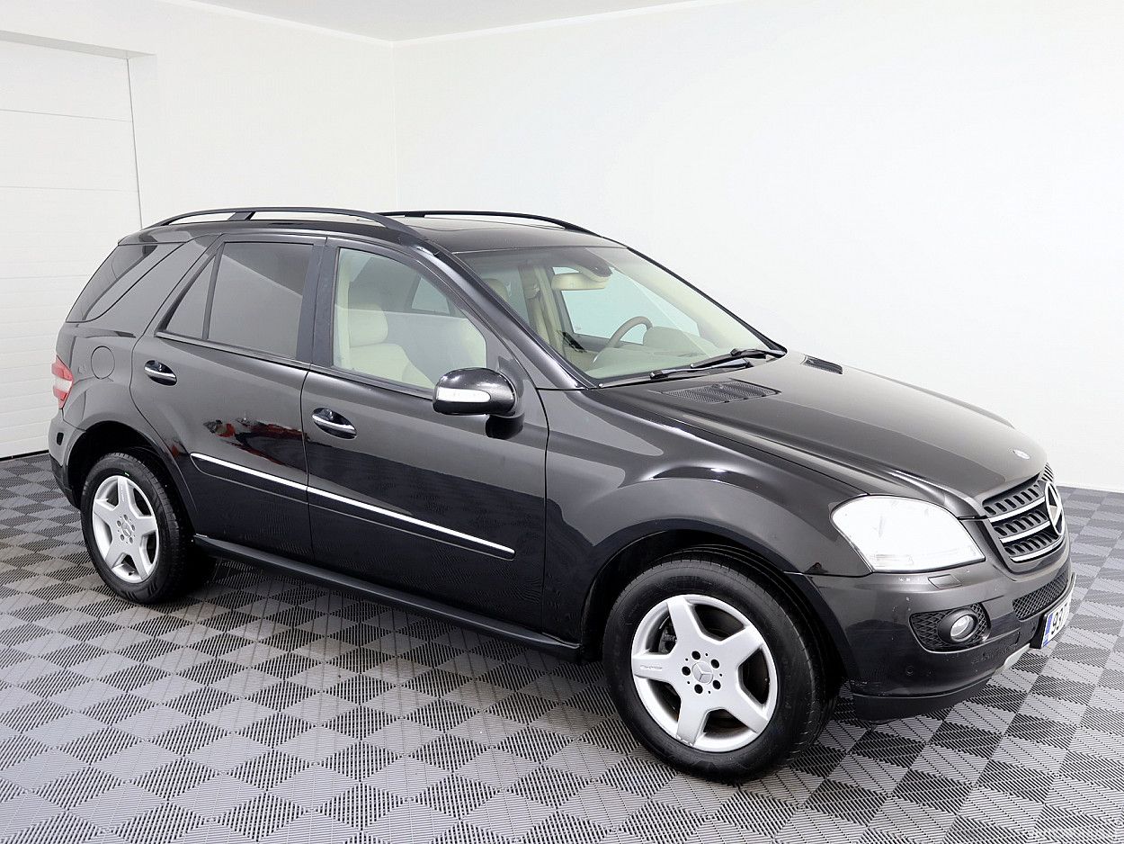 Mercedes-Benz ML420