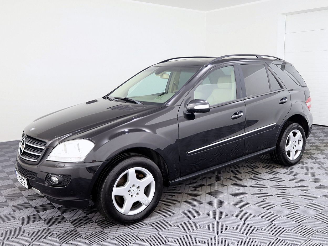 Mercedes-Benz ML420 | 1