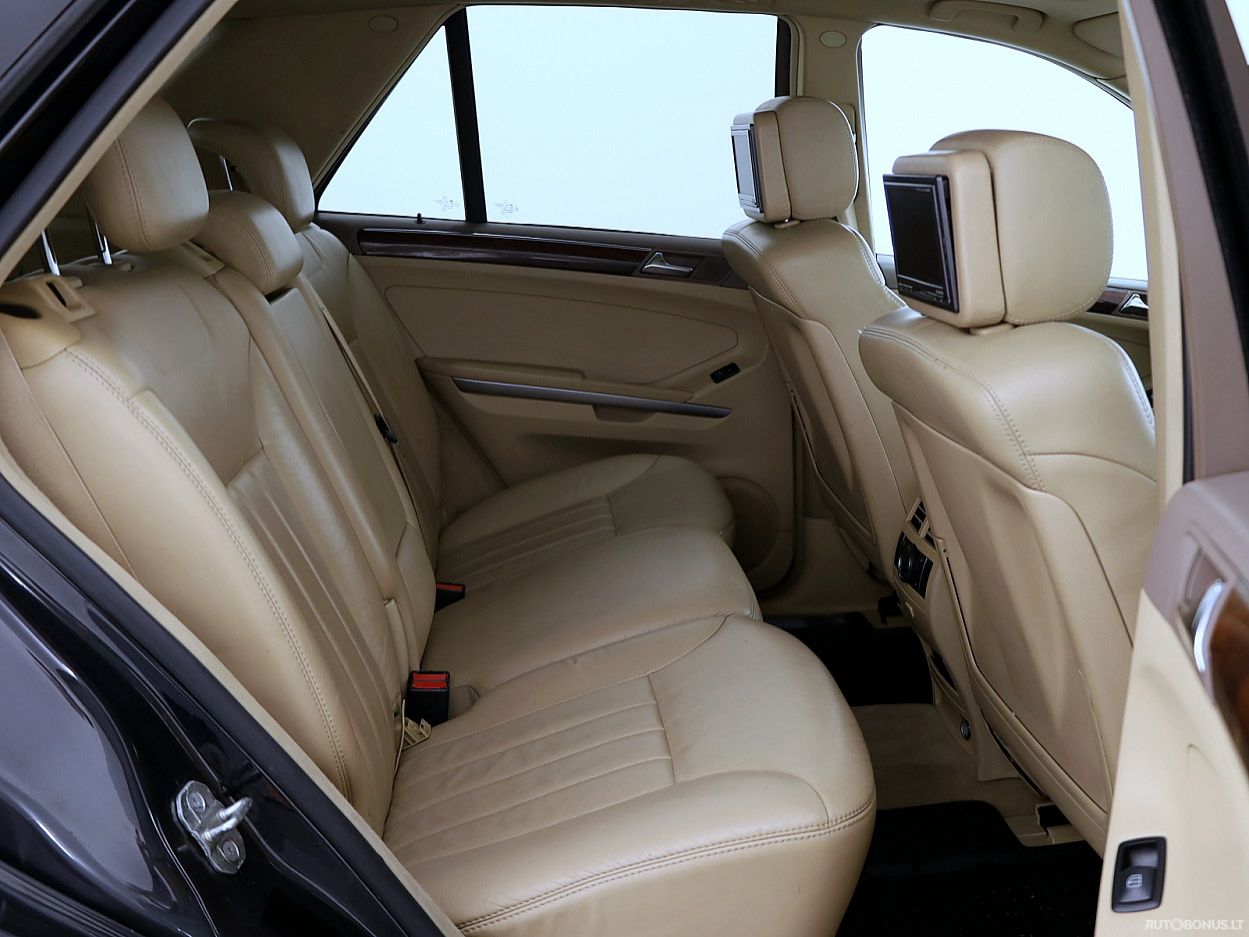 Mercedes-Benz ML420 | 6
