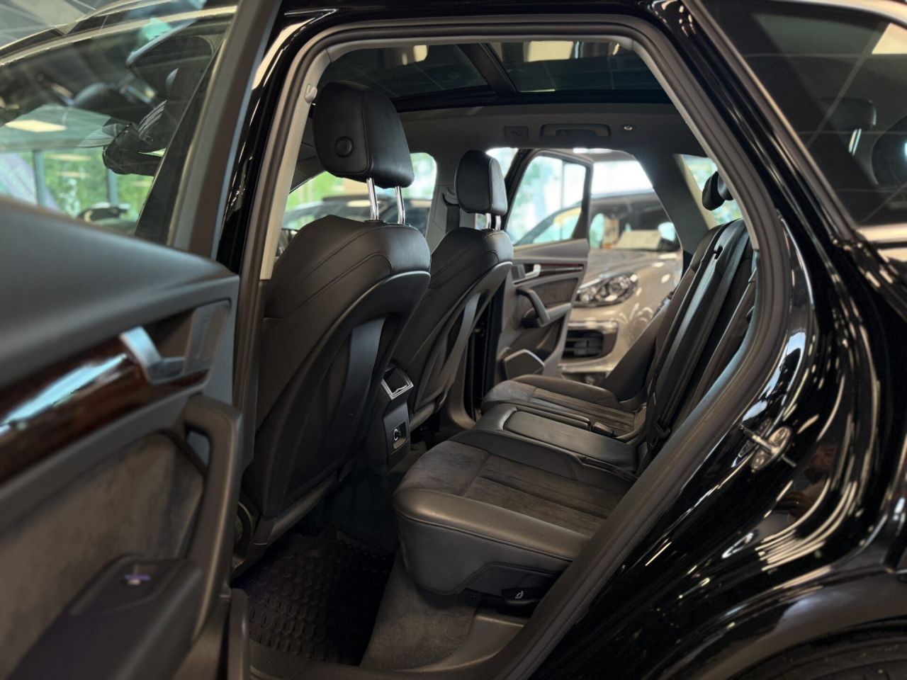 Audi Q5 | 6