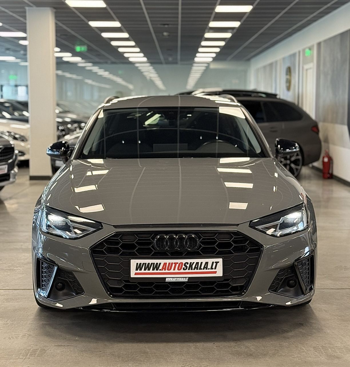 Audi A4 | 1