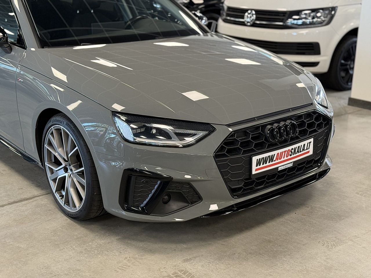 Audi A4 | 34
