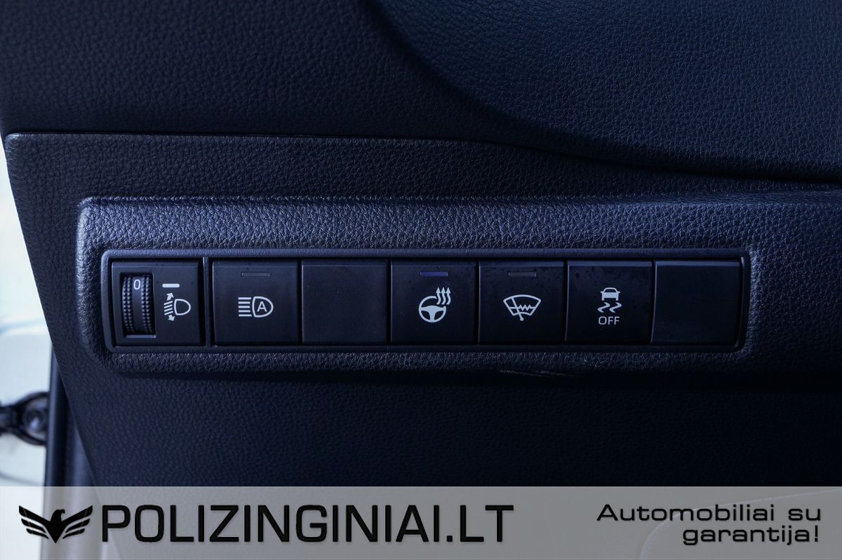 Toyota Corolla | 25