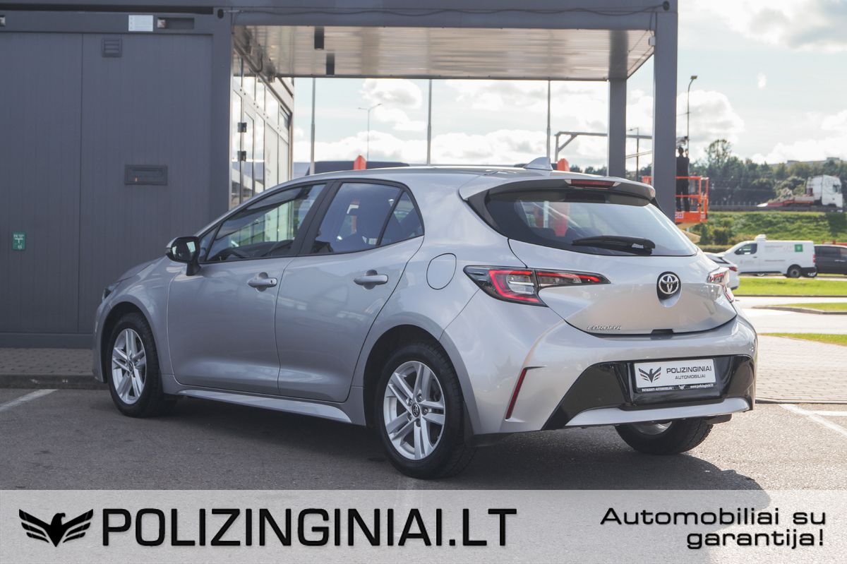 Toyota Corolla | 3