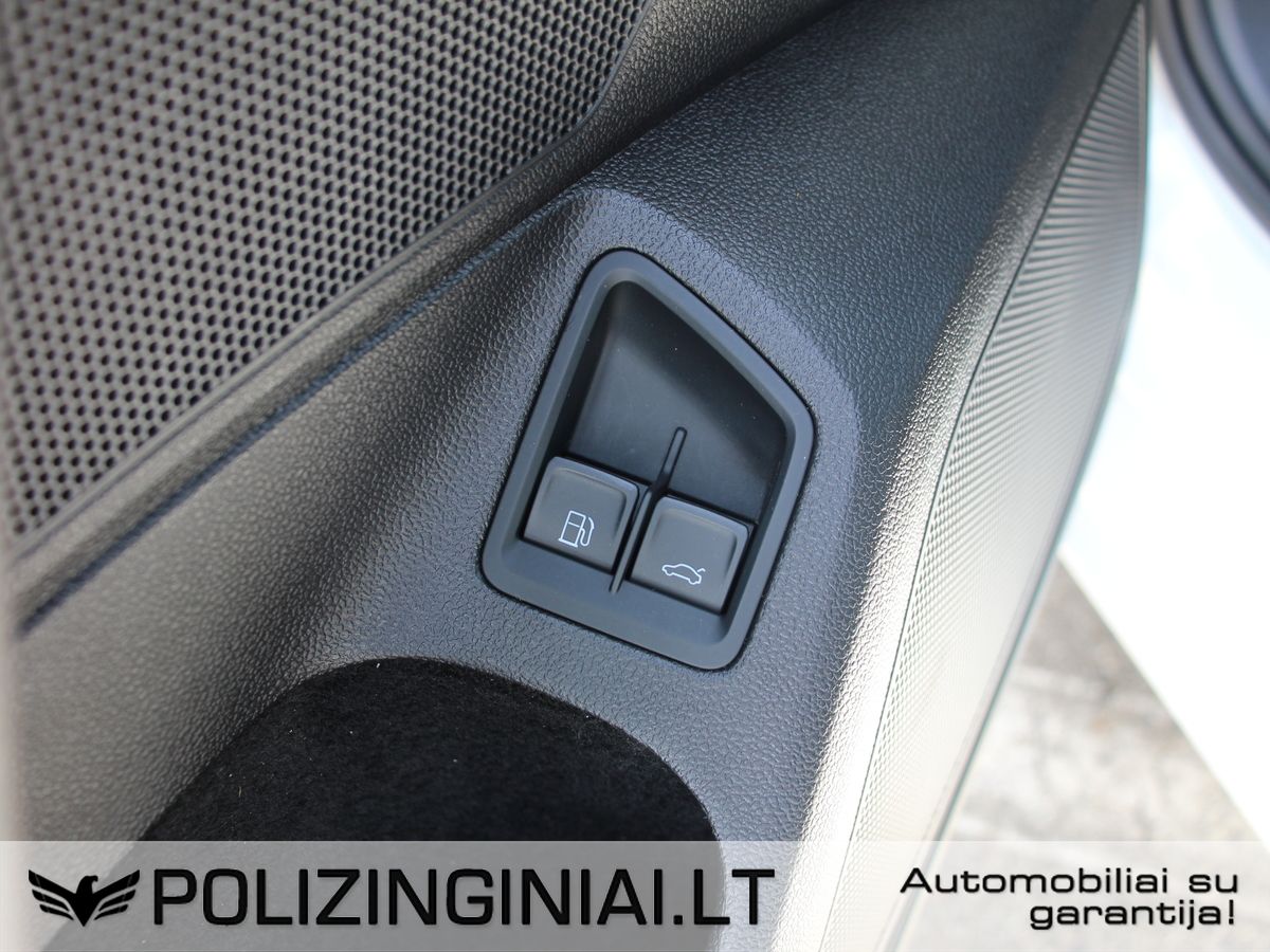 Volkswagen Passat | 24