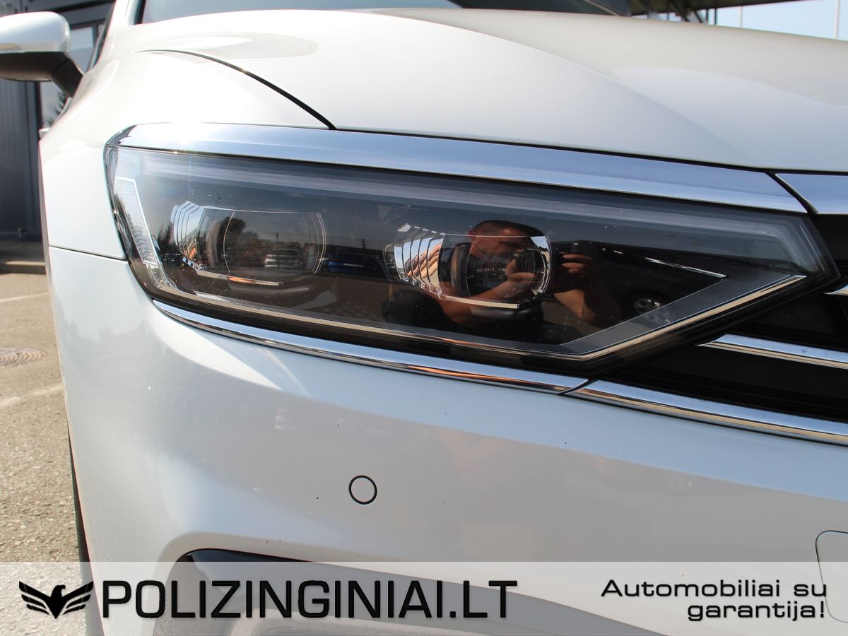 Volkswagen Passat | 32