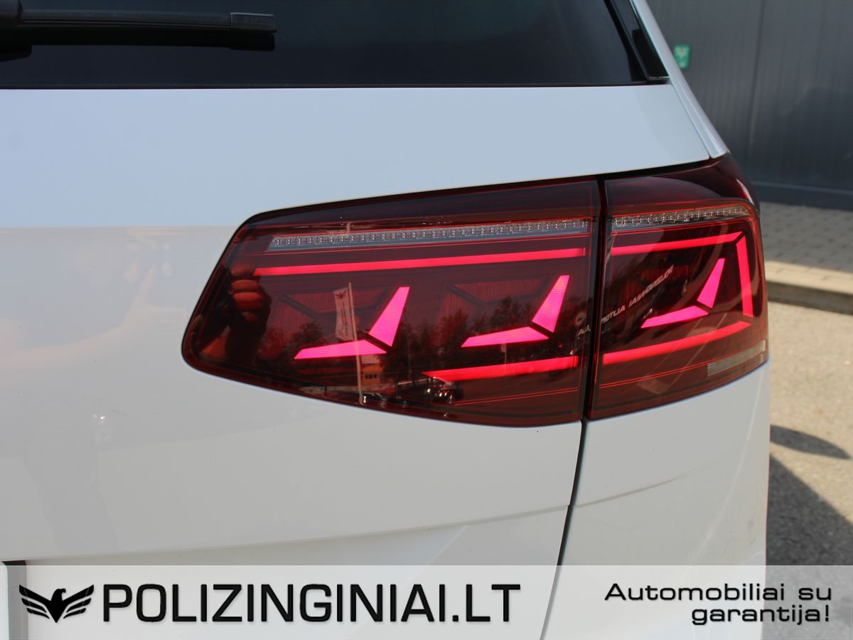 Volkswagen Passat | 33