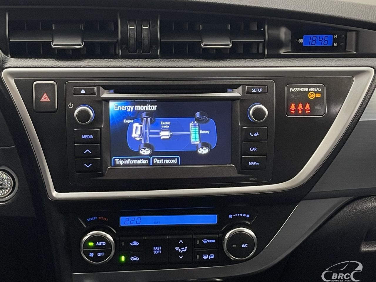 Toyota Auris | 15