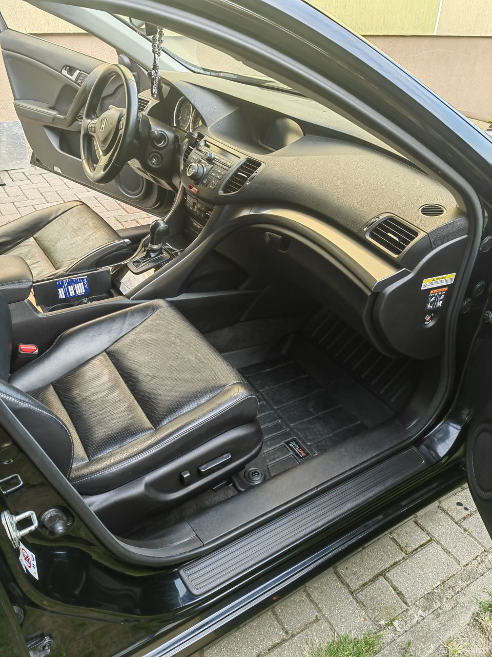 Honda Accord | 17