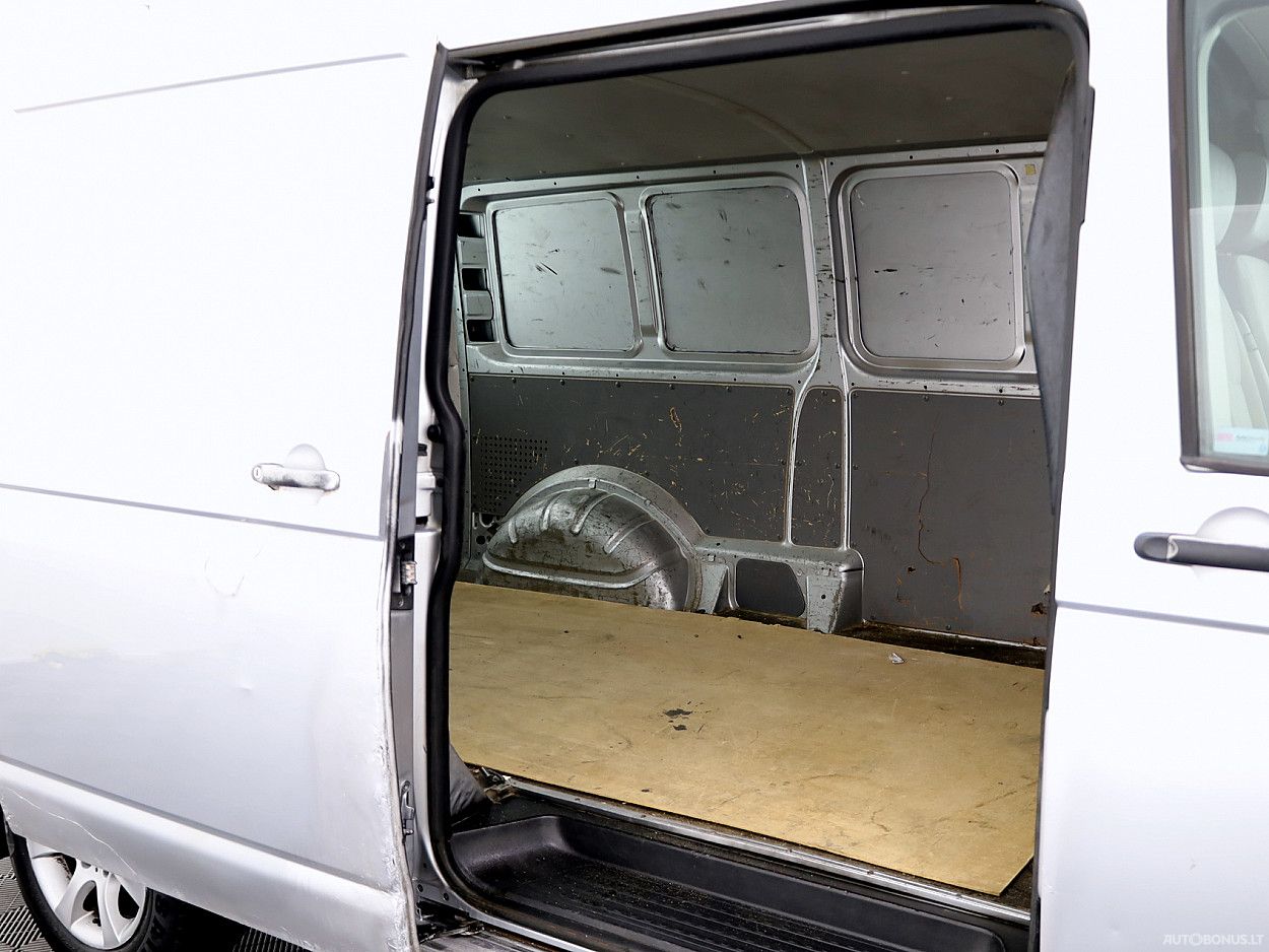 Volkswagen Transporter | 6